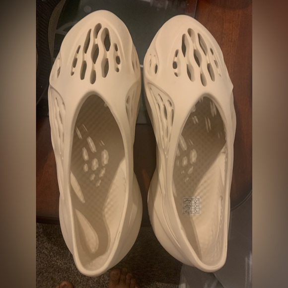 Shoes Foam Runner Poshmark